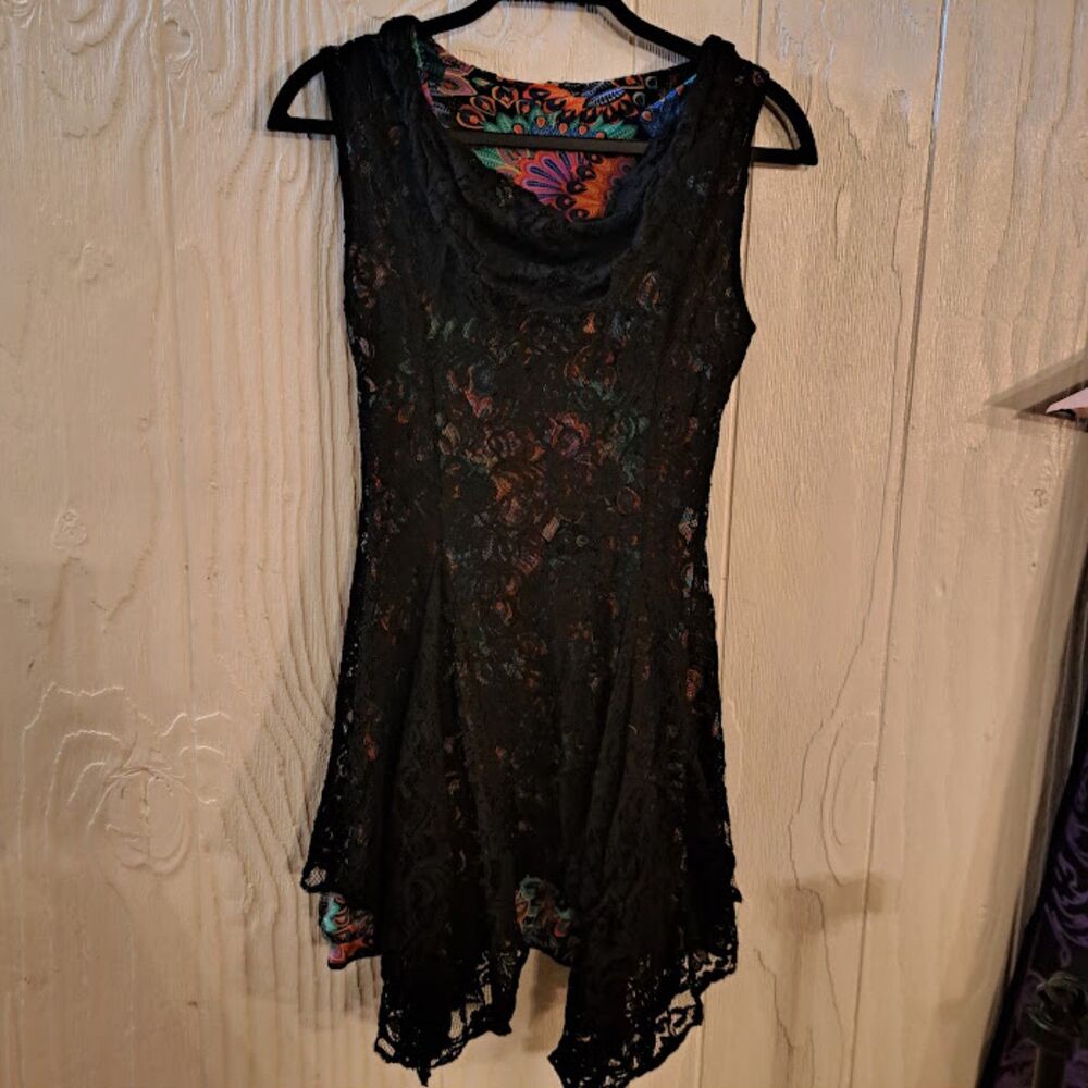 Vintage-Style Pyramid Collection Reversible Black Lace Dress Handkerchief Hem S